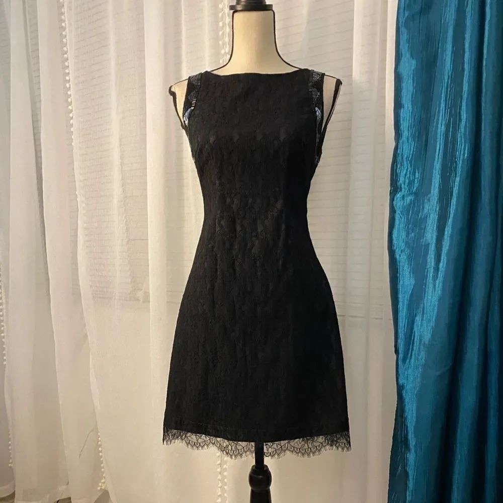 Hale Bob beaded detailed lace mini dress, S